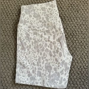 Lululemon align hr short 6”